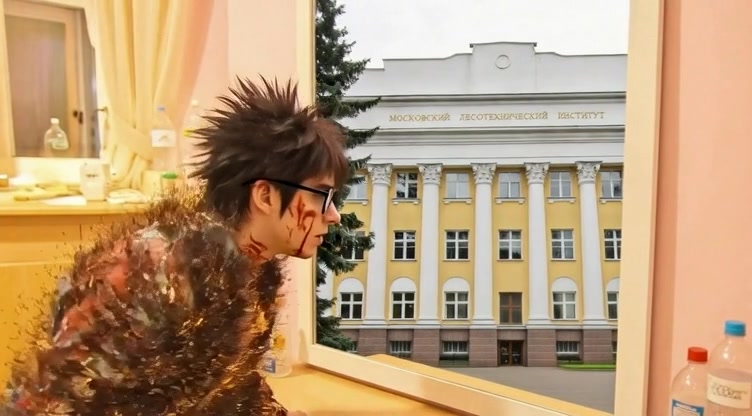 кабан смотрит на лт